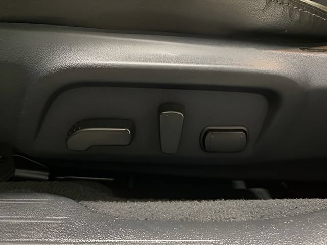 Used 2019 Subaru Legacy 2.5i Limited AWD/4WD image 12
