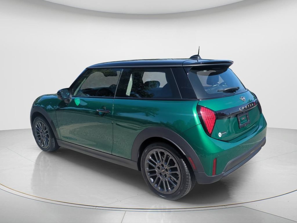 Used 2025 MINI Cooper S FWD image 7