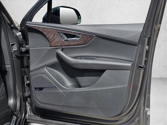 Used 2020 Audi Q7 2.0T Premium Plus w/ Premium Plus Package image 10