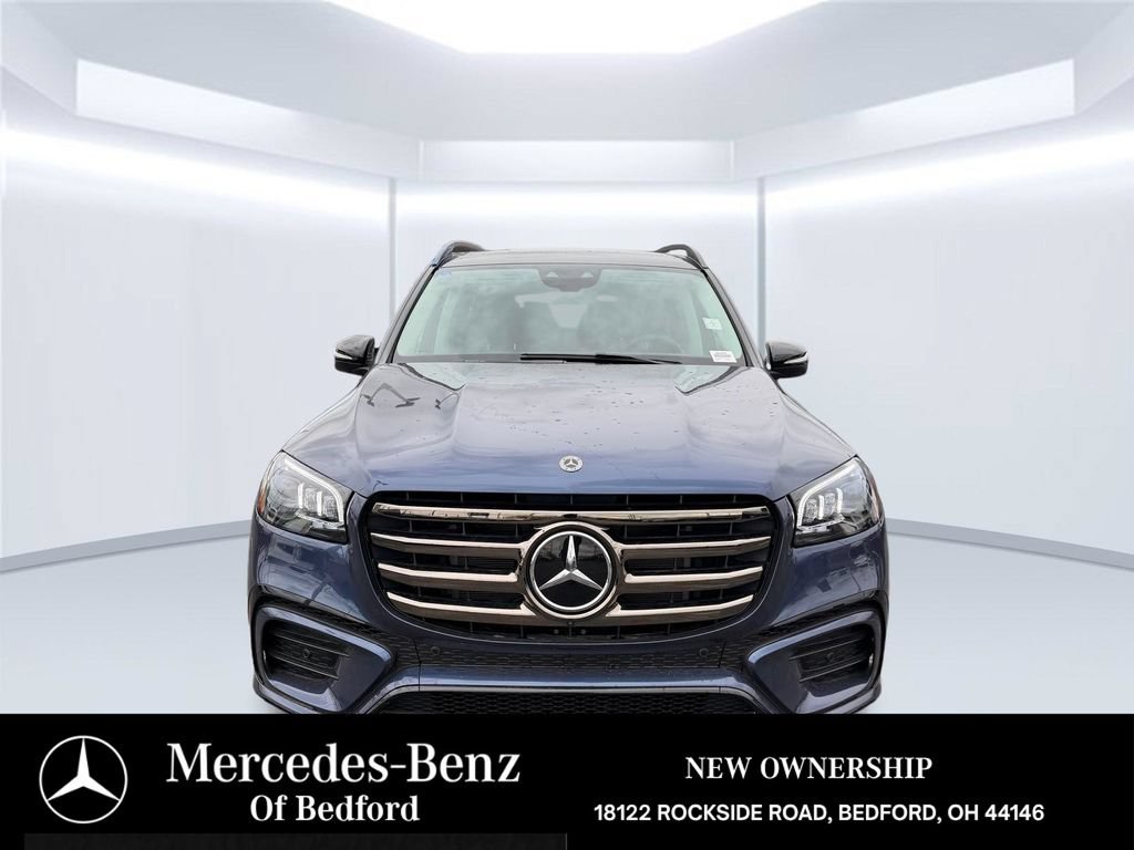 New 2026 Mercedes-Benz GLS 450 4MATIC image 2