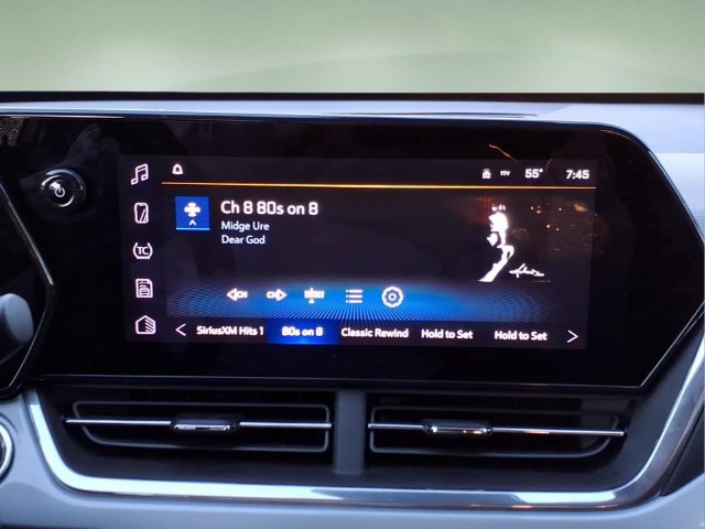 Used 2024 Chevrolet Trax LT w/ LT Convenience Package FWD image 16