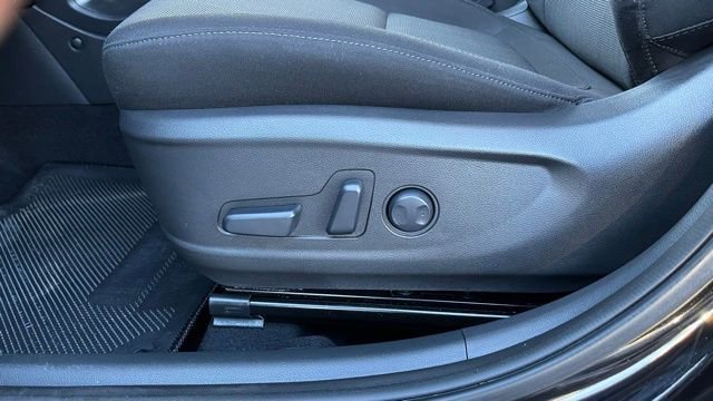 Used 2023 Hyundai Kona SEL image 28