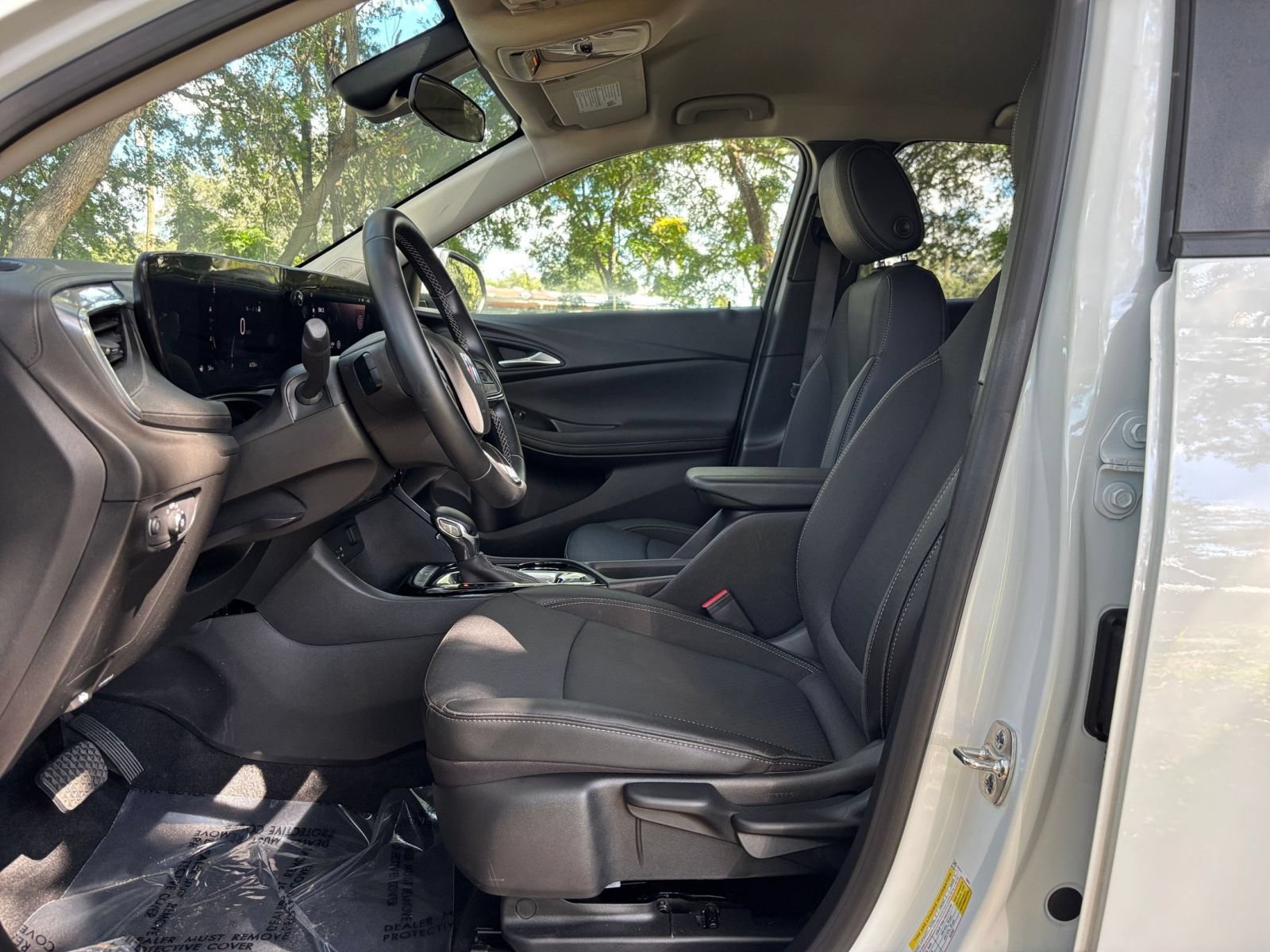 Used 2026 Buick Encore GX Preferred FWD image 25