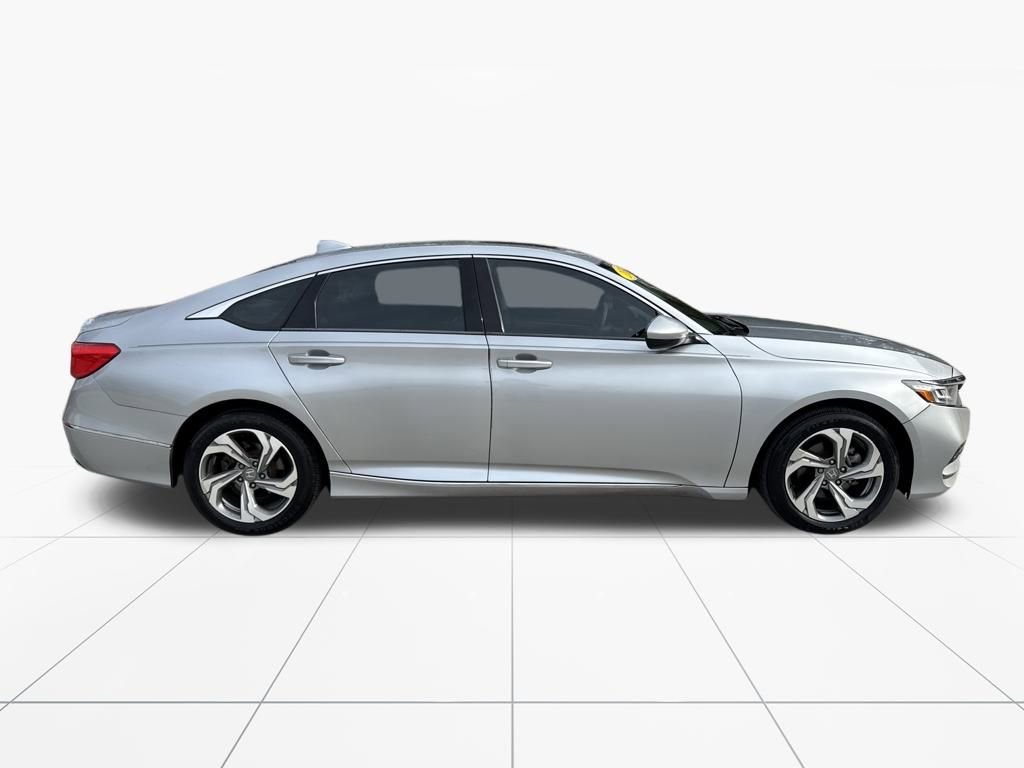 Used 2019 Honda Accord EX image 10