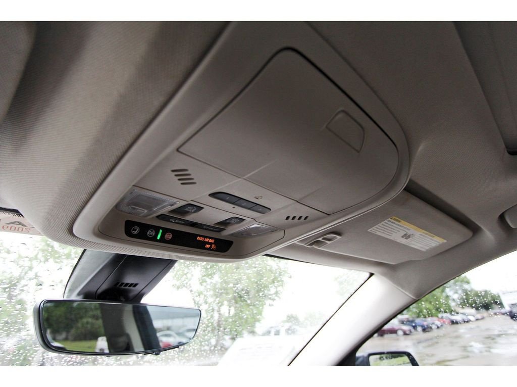Used 2023 GMC Acadia Denali w/ Denali Ultimate Package FWD image 21