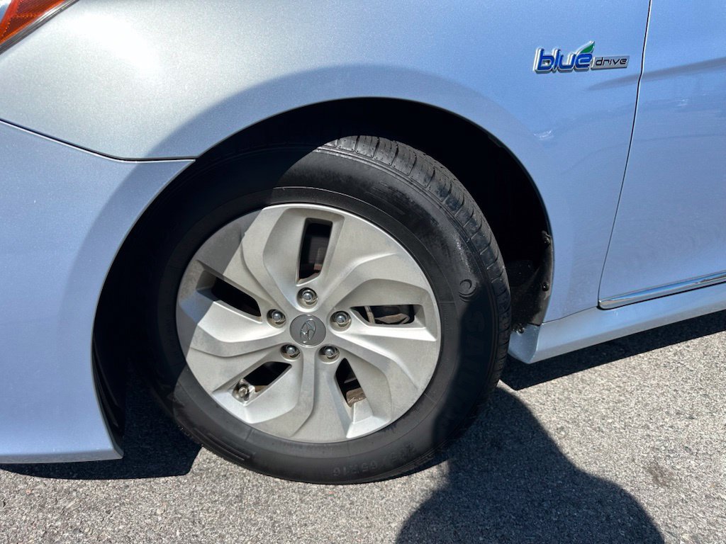 Used 2014 Hyundai Sonata Hybrid FWD image 33