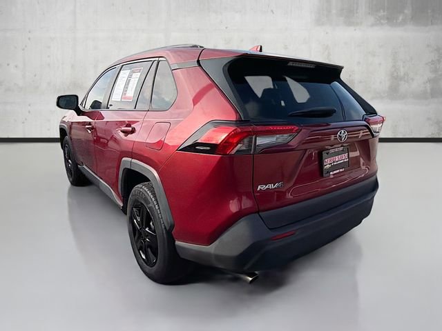 Used 2019 Toyota RAV4 LE image 7