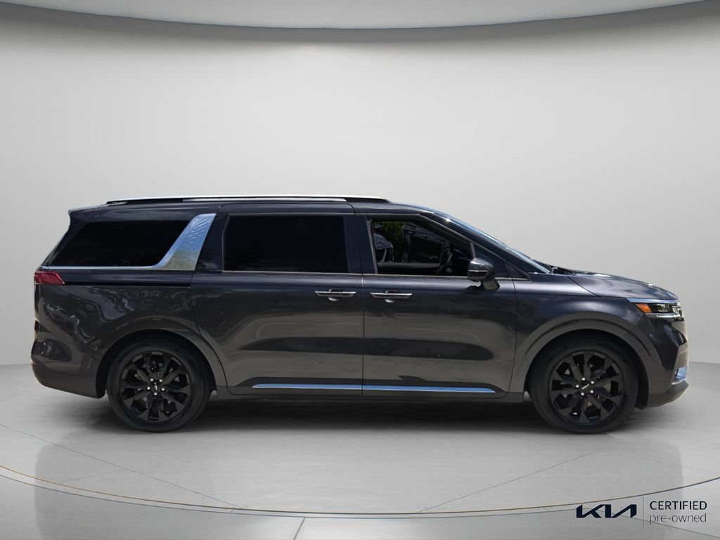 Certified 2022 Kia Carnival SX Prestige FWD image 4