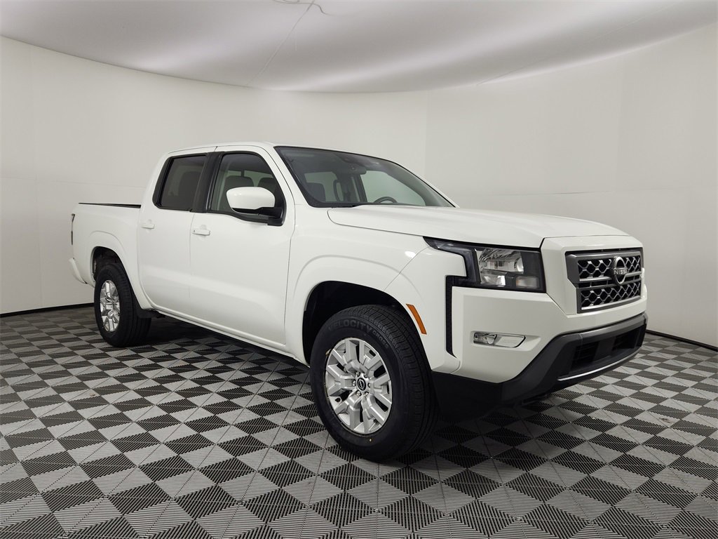 Used 2024 Nissan Frontier SV w/ SV Convenience Package image 6