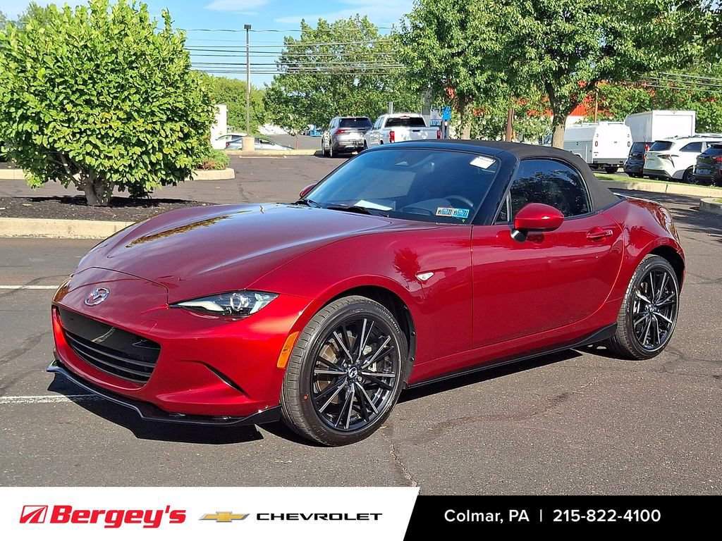 Used 2025 MAZDA MX-5 Miata Grand Touring w/ Appearance Package RWD image 12