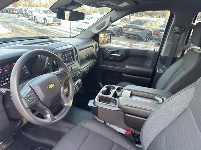 Used 2025 Chevrolet Silverado 1500 Custom w/ Turbomax Blackout Package image 14