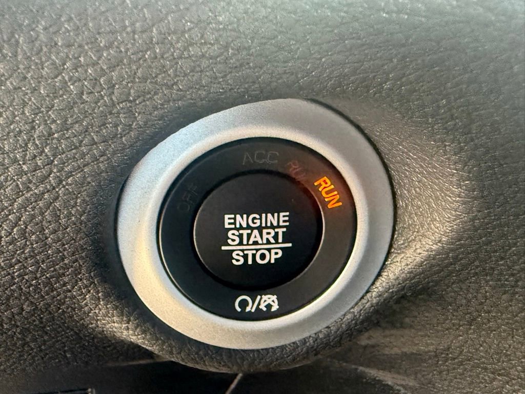 New 2026 Chrysler Pacifica Limited w/ S Appearance Package image 18