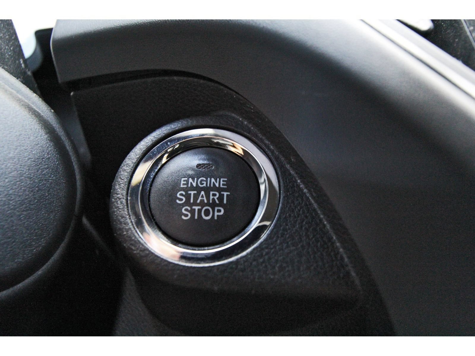 Used 2024 Subaru Crosstrek 2.5i Sport AWD/4WD image 17