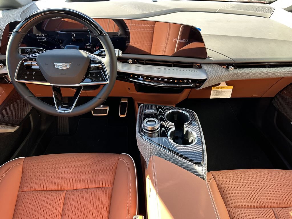 New 2026 Cadillac Optiq Luxury 2 image 12