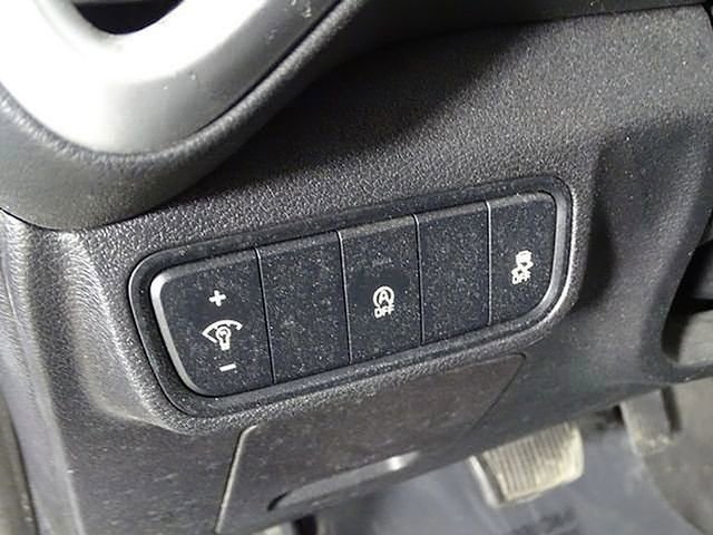 Used 2020 Kia Soul LX image 15