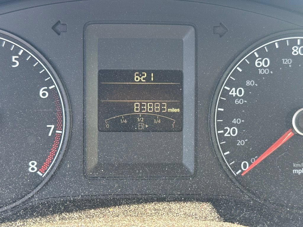 Used 2011 Volkswagen Jetta SE FWD image 11
