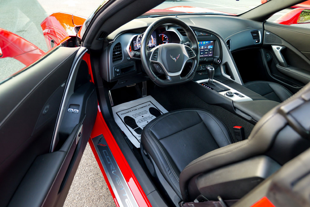 Used 2016 Chevrolet Corvette Stingray Coupe RWD image 19