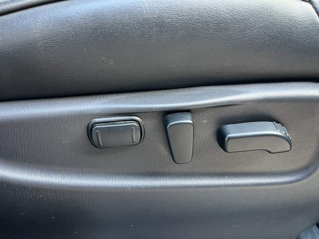 Used 2018 INFINITI QX80 4WD image 16