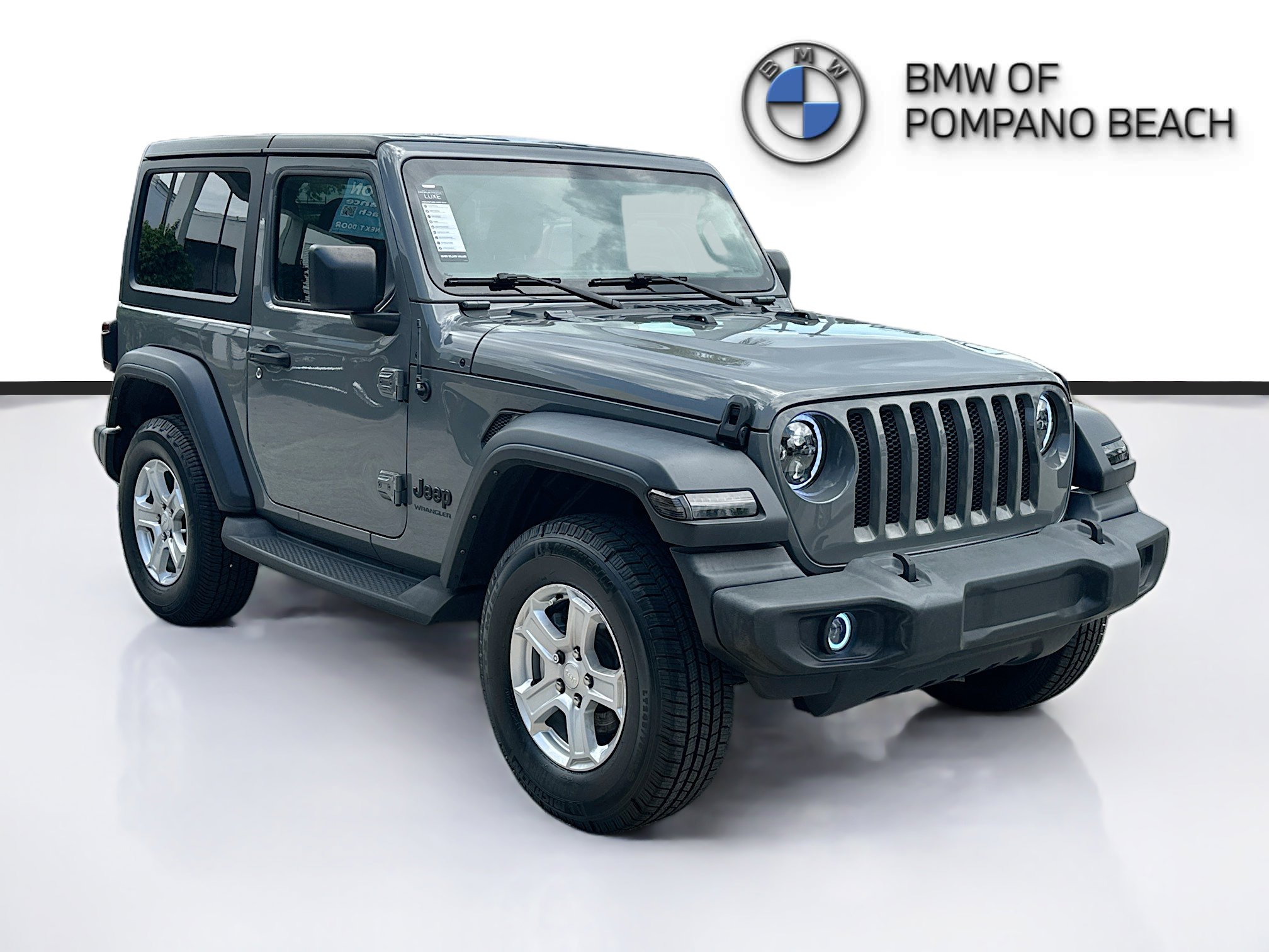Used 2022 Jeep Wrangler Sport AWD/4WD image 1