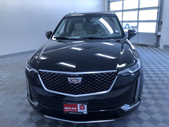 Used 2022 Cadillac XT6 Premium Luxury w/ Technology Package AWD/4WD image 7