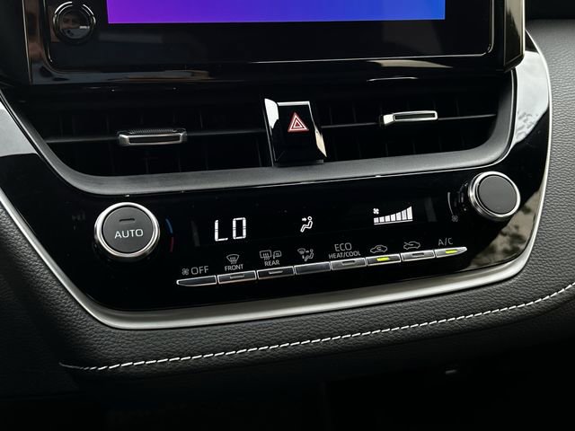 Used 2025 Toyota Corolla SE FWD image 21