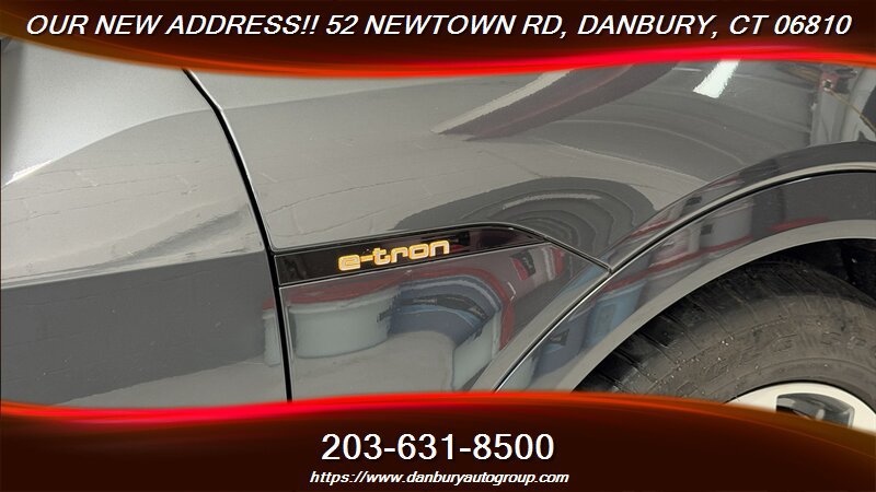 Used 2021 Audi e-tron Premium w/ Convenience Plus Package AWD/4WD image 10