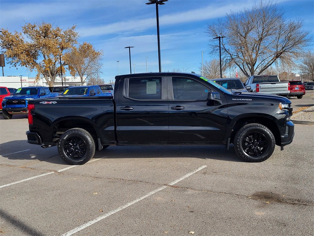 Certified 2022 Chevrolet Silverado 1500 RST image 2