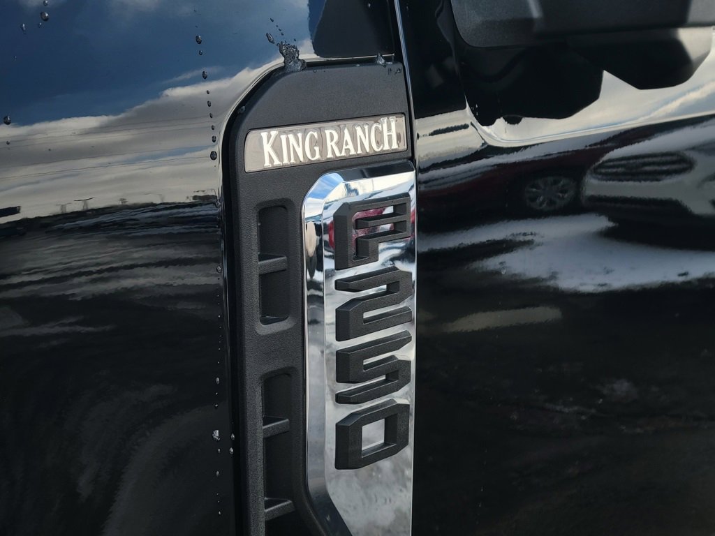 New 2025 Ford F250 King Ranch w/ Chrome Package image 43