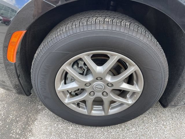 Used 2025 Chrysler Pacifica Select FWD image 2