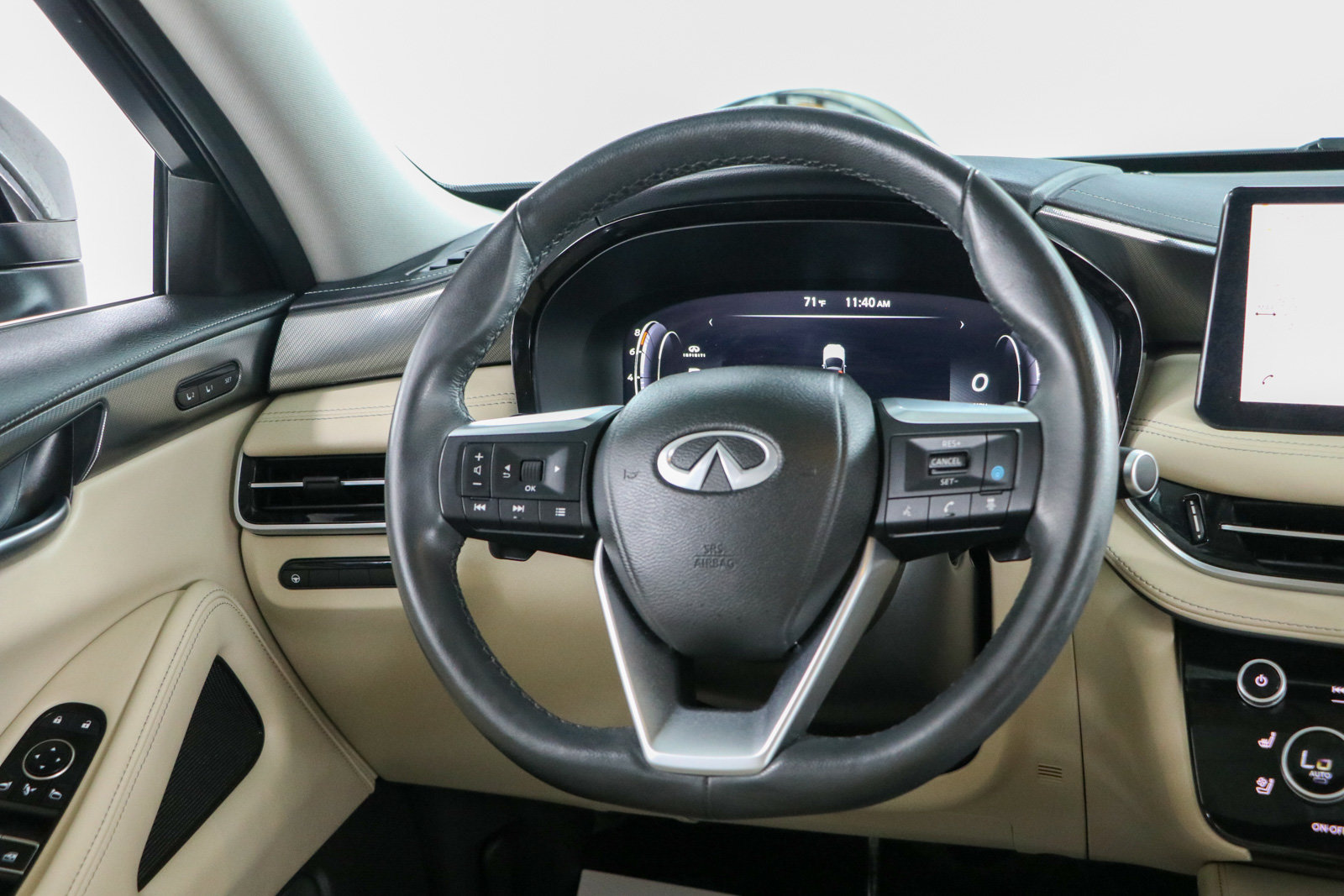 Used 2023 INFINITI QX60 Luxe w/ Cargo Package AWD/4WD image 12