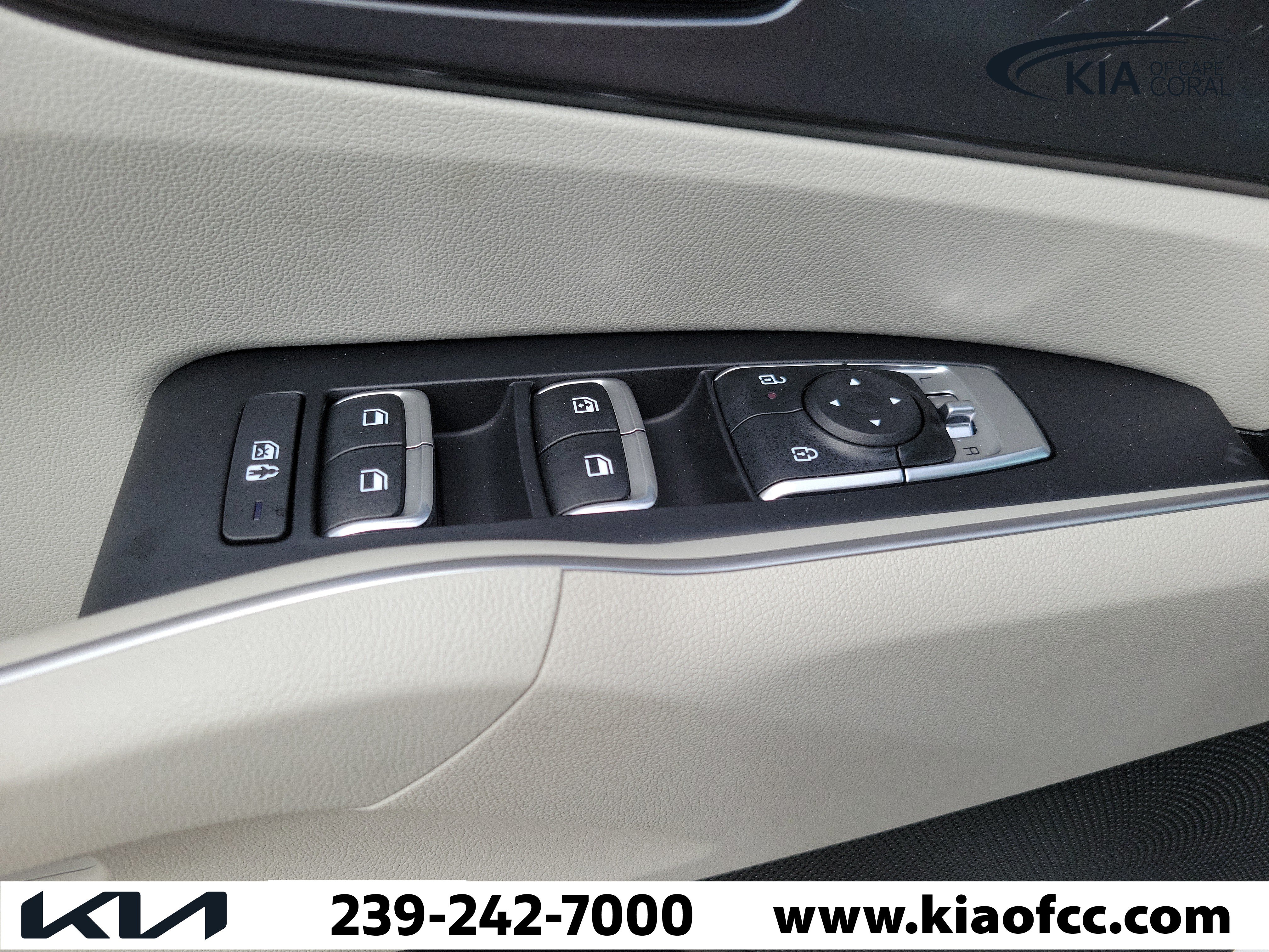 New 2026 Kia Sorento S FWD image 32