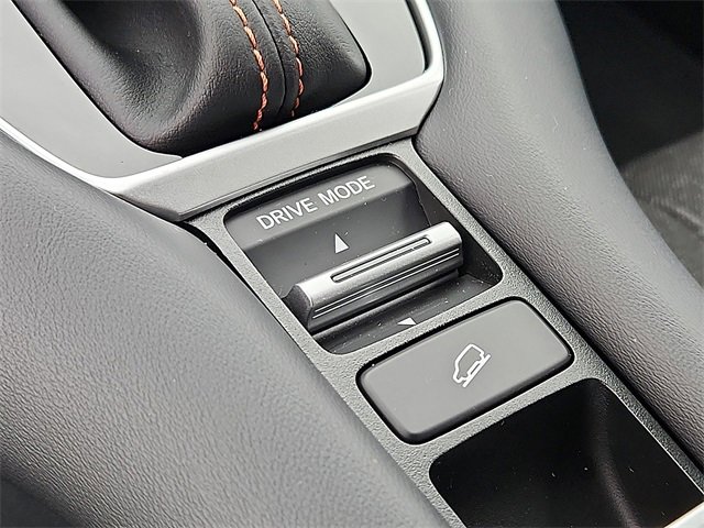 Used 2025 Honda HR-V Sport image 24