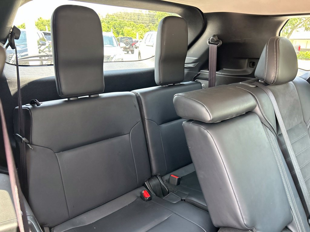 Used 2024 Mitsubishi Outlander SE FWD image 50