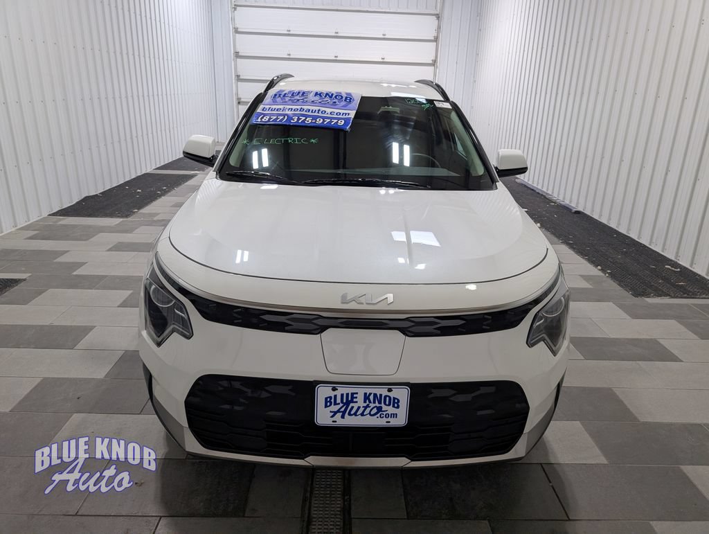Used 2024 Kia Niro Wind FWD image 6