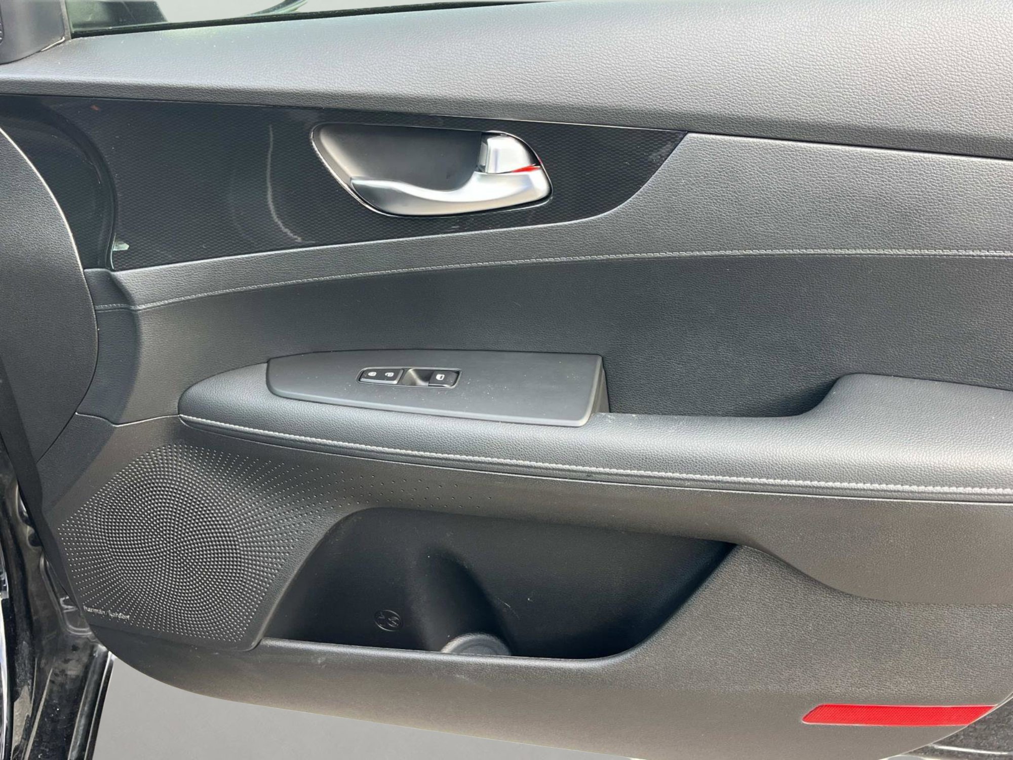 Certified 2023 Kia Forte GT-Line w/ GT-Line Premium Package image 22