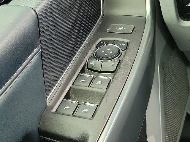 Certified 2023 Ford F250 Limited w/ FX4 Off-Road Package image 13