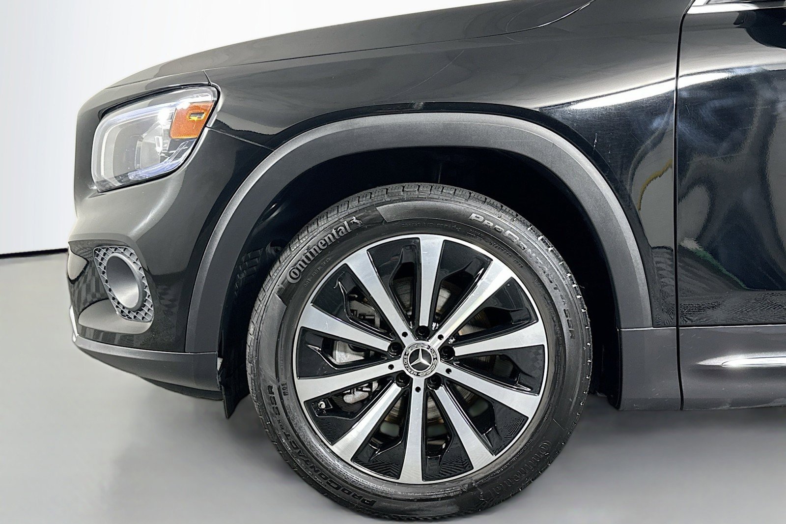 Used 2023 Mercedes-Benz GLB 250 image 11