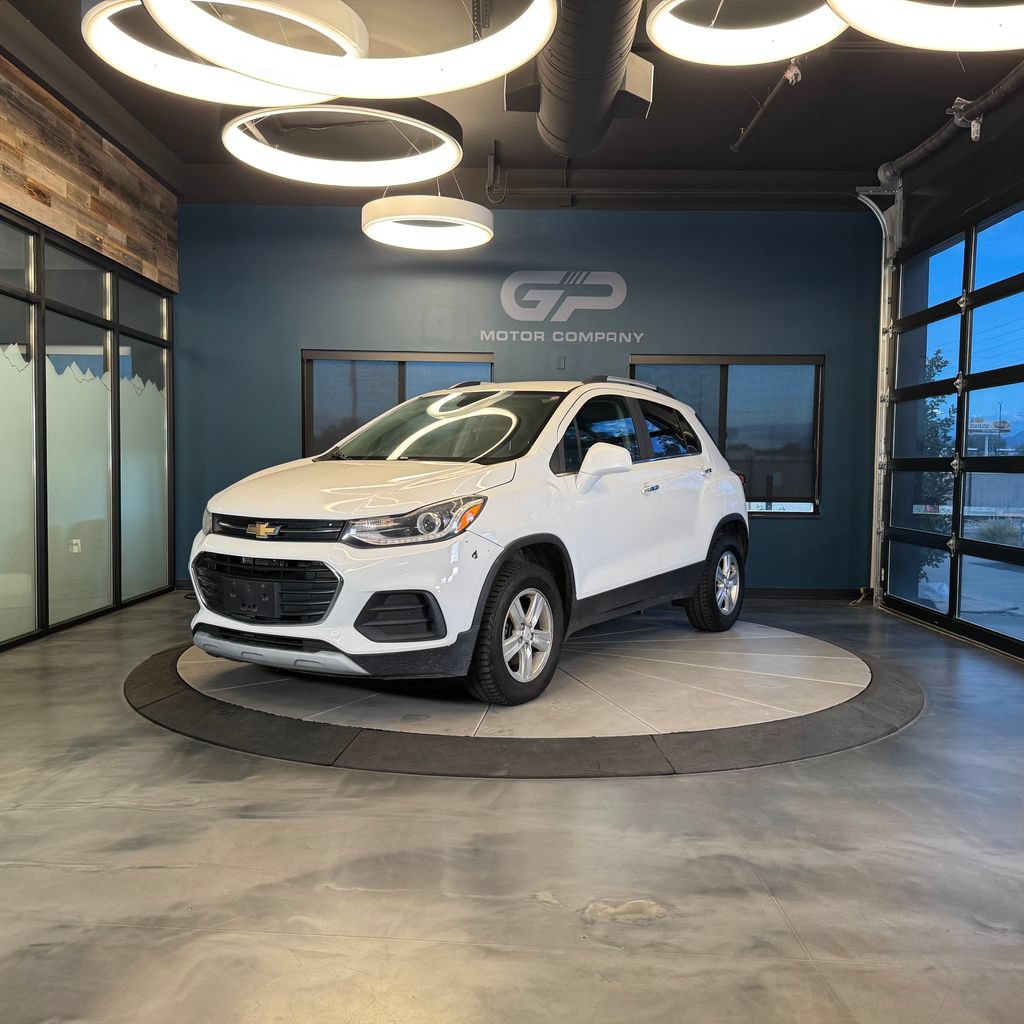 Used 2018 Chevrolet Trax LT w/ LT Convenience Package AWD/4WD image 7