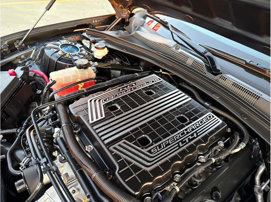 Used 2019 Chevrolet Camaro ZL1 image 36