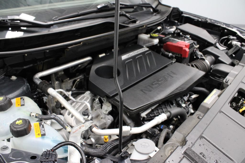 Used 2023 Nissan Rogue SL AWD/4WD image 14