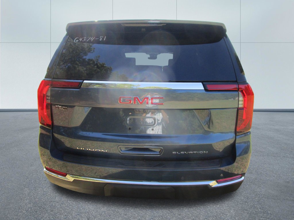 New 2026 GMC Yukon Elevation w/ Elevation Premium Package RWD image 9
