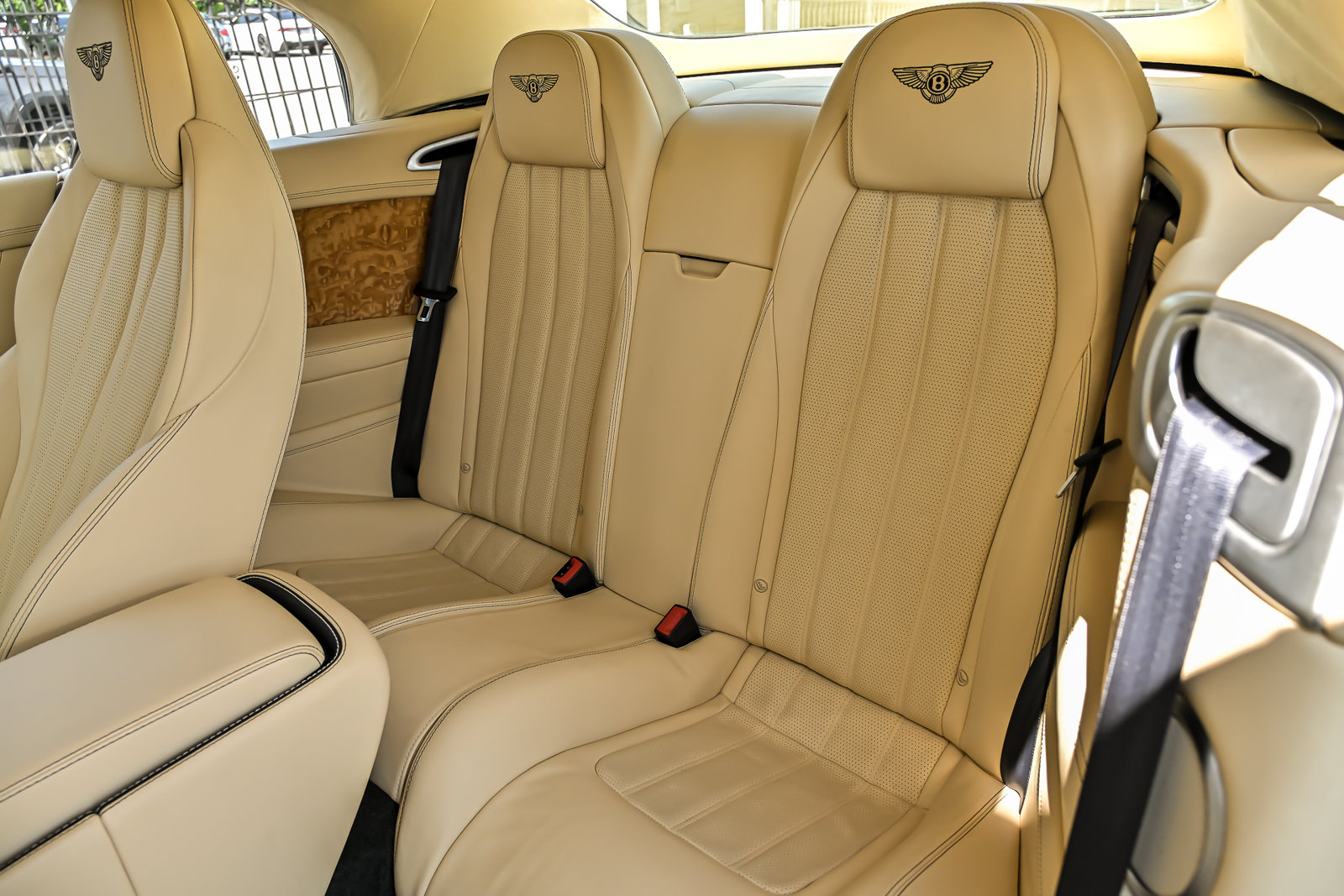 Used 2013 Bentley Continental GT AWD/4WD image 26