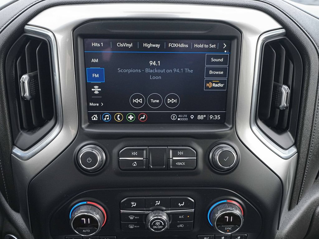 Used 2021 Chevrolet Silverado 1500 LTZ w/ Safety Package II AWD/4WD image 33