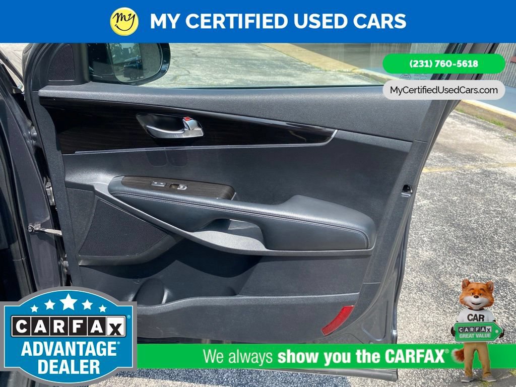Used 2020 Kia Sorento AWD V6 image 23