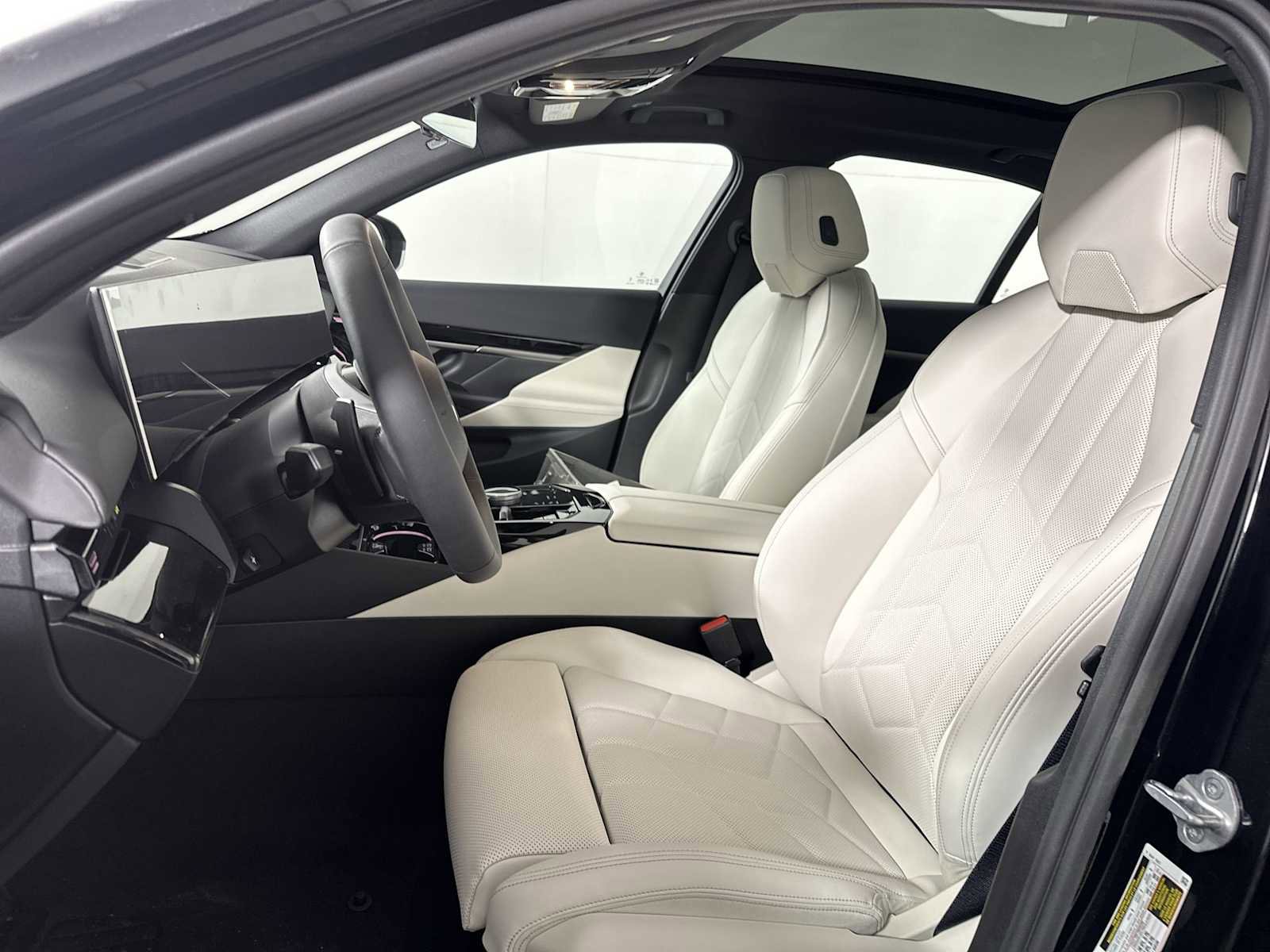 New 2026 BMW 530i xDrive image 11