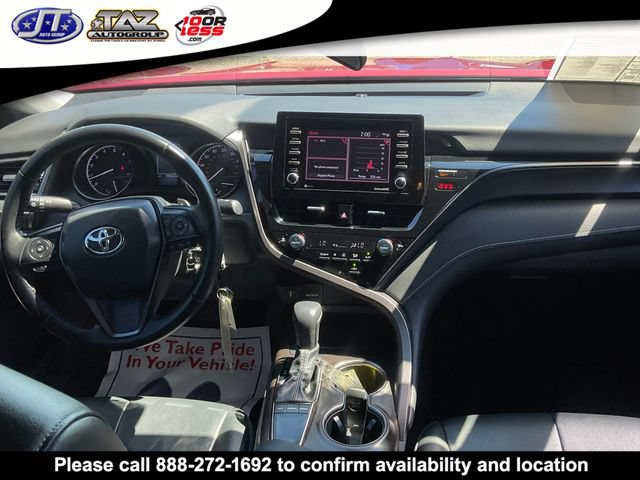 Used 2022 Toyota Camry SE FWD image 16