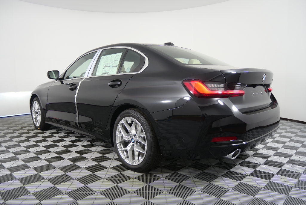 Used 2026 BMW 330i Sedan RWD image 6