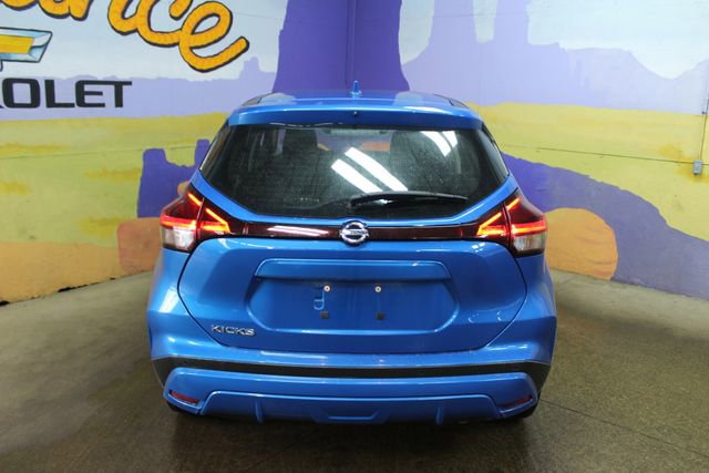 Used 2021 Nissan Kicks S FWD image 7