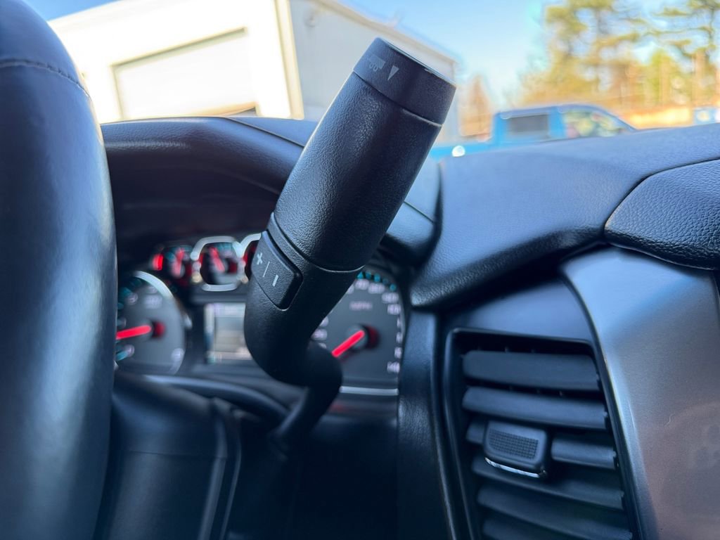 Used 2019 Chevrolet Tahoe LT w/ Luxury Package image 19