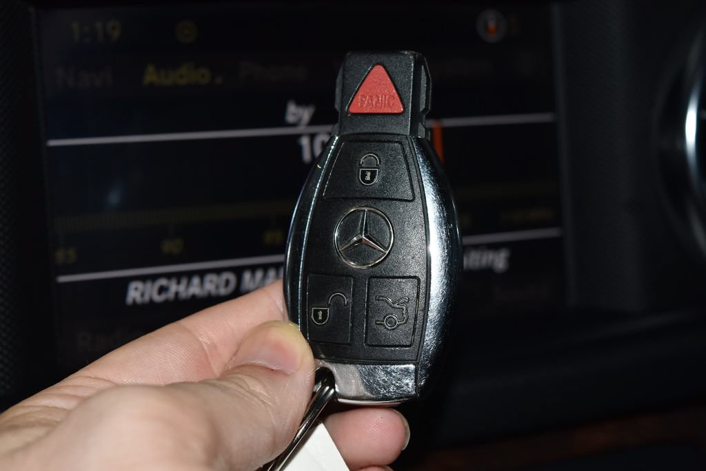 Used 2013 Mercedes-Benz SL 550 image 20